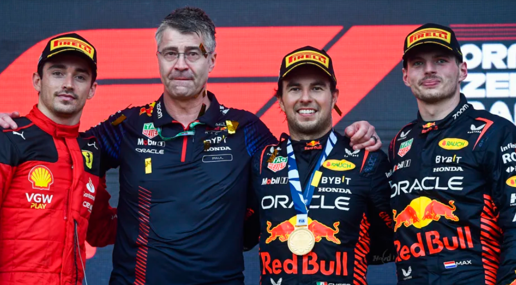 开云下载-哈斯车队完胜威廉姆斯，阿隆索点燃赛场