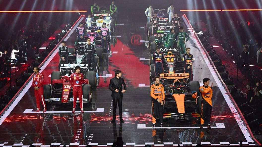 开云官网-索伯车队力克梅赛德斯，汉密尔顿带队取胜