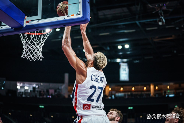 开云体育app-上海队碾压深圳队，戈贝尔统治全场